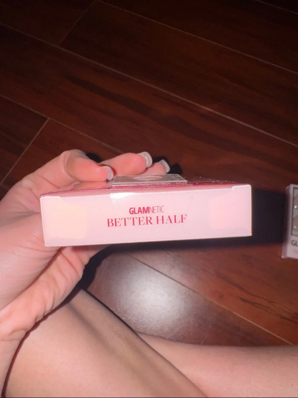 NIB GLAMNETIC nails - Picture 3 of 5